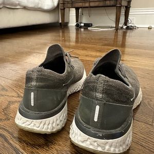 Men’s Nike Reacts size 8 - preciously loved